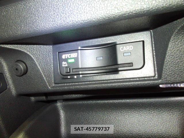 VolksWagen GOLF 2025-09 8218344-16