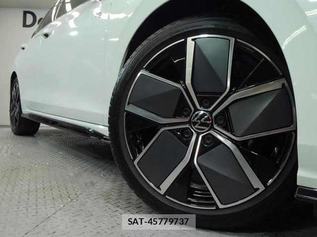 VolksWagen GOLF 2025-09 8218344-18