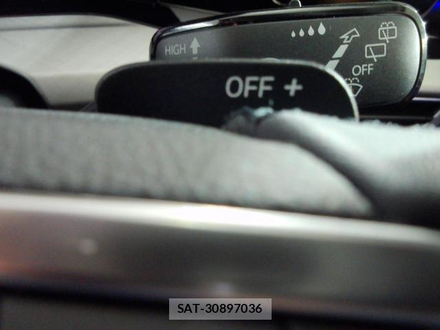 VolksWagen GOLF 2023-07 8218349-11