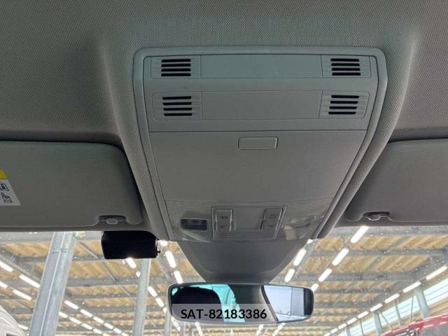 VolksWagen GOLF 2020-04 8219046-7