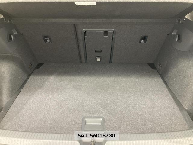 VolksWagen GOLF 2024-05 8222482-12