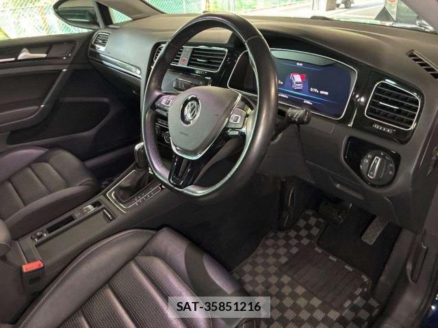 VolksWagen GOLF 2020-11 8223128-4