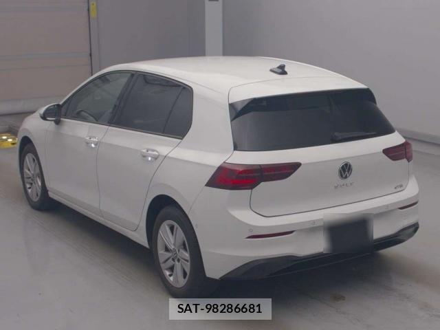 VolksWagen GOLF 2022-07 8223151-1