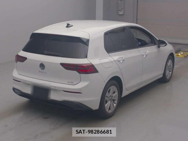 VolksWagen GOLF 2022-07 8223151-6