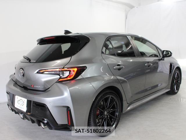 Toyota COROLLA 2023-11 8220634-8