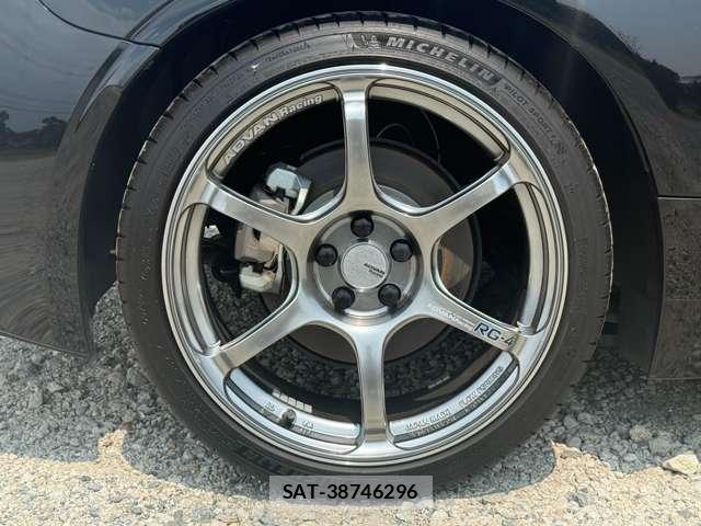 Toyota GR86 2023-08 8218774-12