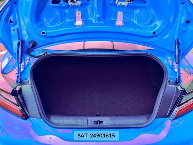 Toyota GR86 2023-04 8220523-14