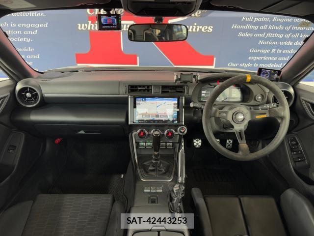 Toyota GR86 2022-10 8220868-1