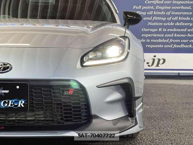 Toyota GR86 2025-06 8220875-17