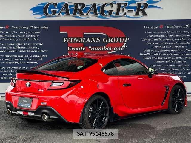 Toyota GR86 2024-09 8220879-1