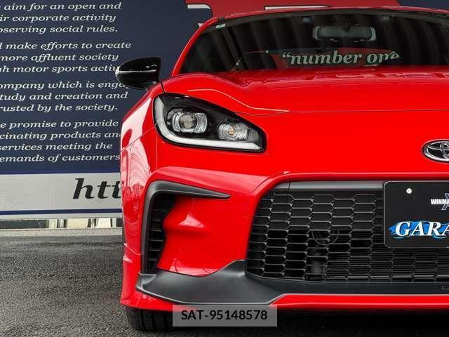 Toyota GR86 2024-09 8220879-15