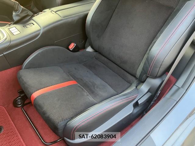 Toyota GR86 2024-06 8224205-11