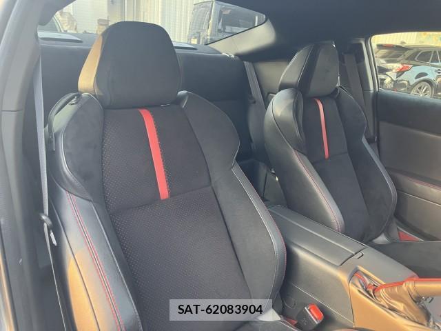Toyota GR86 2024-06 8224205-7