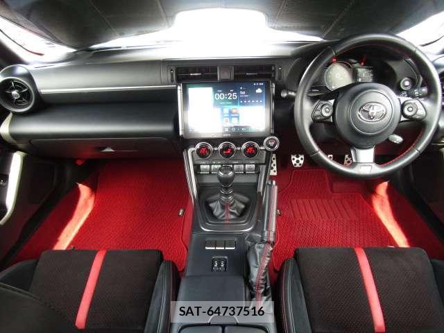Toyota GR86 2024-06 8224606-2