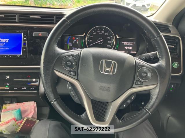 Honda GRACE 2018-03 8217191-6