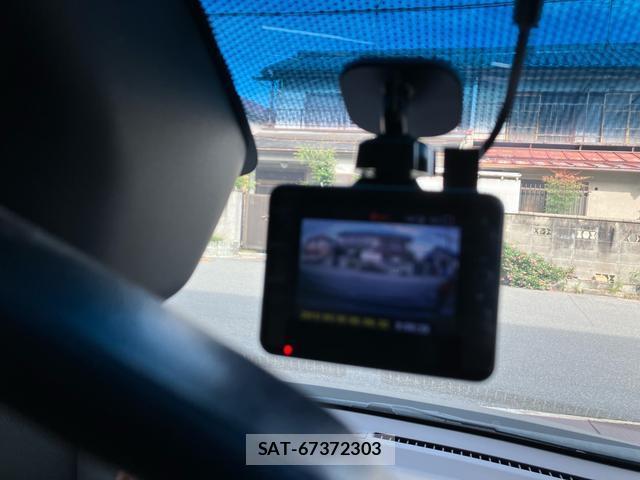 Honda GRACE 2018-12 8218186-13