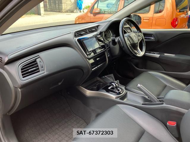 Honda GRACE 2018-12 8218186-15