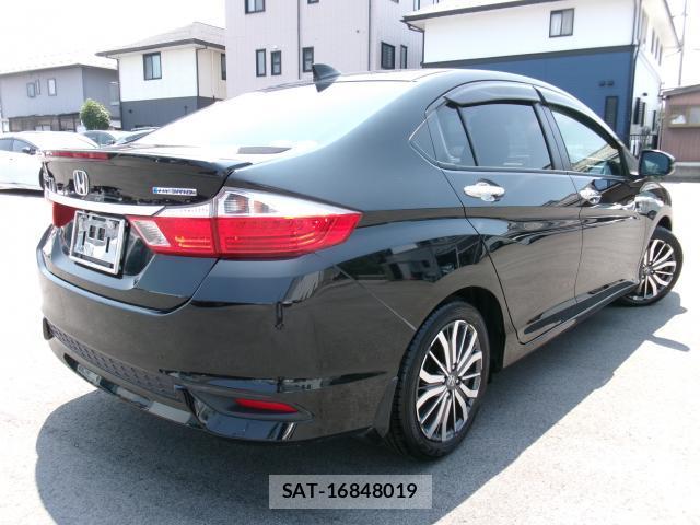 Honda GRACE 2017-11 8220065-1