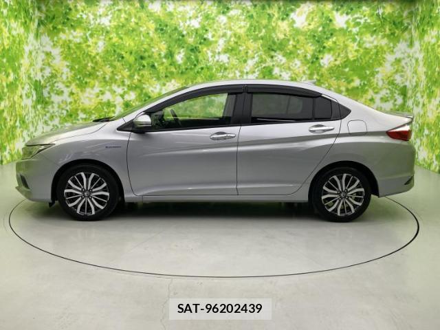 Honda GRACE 2019-01 8225169-1