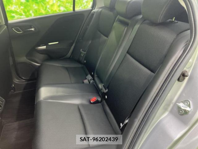 Honda GRACE 2019-01 8225169-6