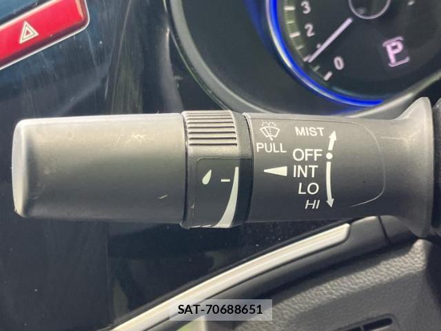 Honda GRACE 2016-03 8225482-16