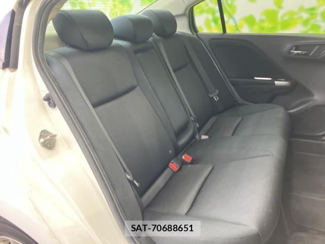 Honda GRACE 2016-03 8225482-4