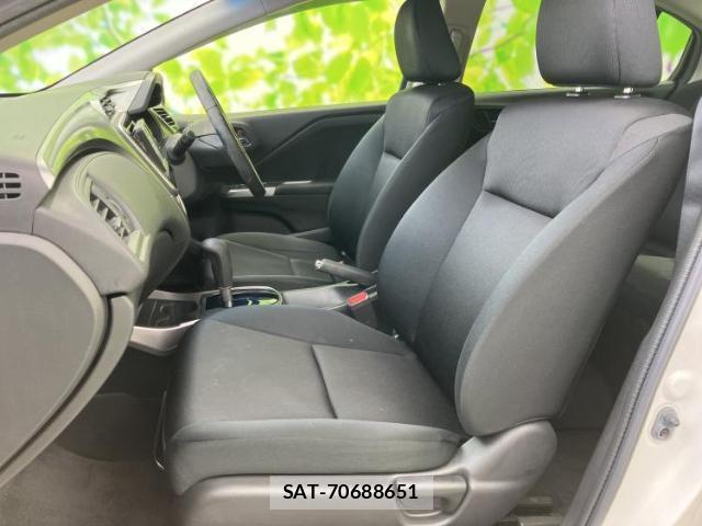 Honda GRACE 2016-03 8225482-5