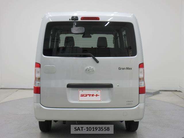 Daihatsu MAX 2022-04 8216708-2