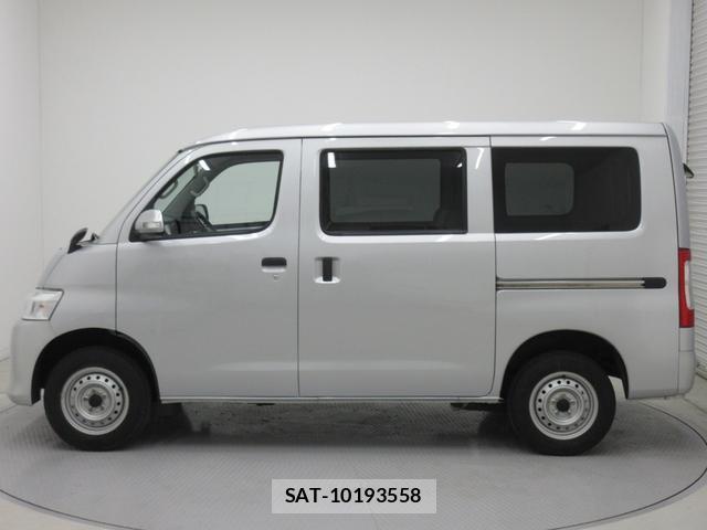 Daihatsu MAX 2022-04 8216708-4