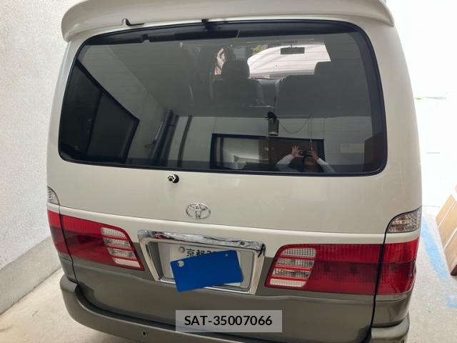 Toyota GRAND HIACE 2001-03 8220043-1