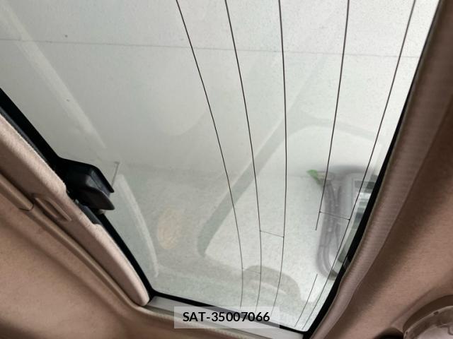 Toyota GRAND HIACE 2001-03 8220043-19