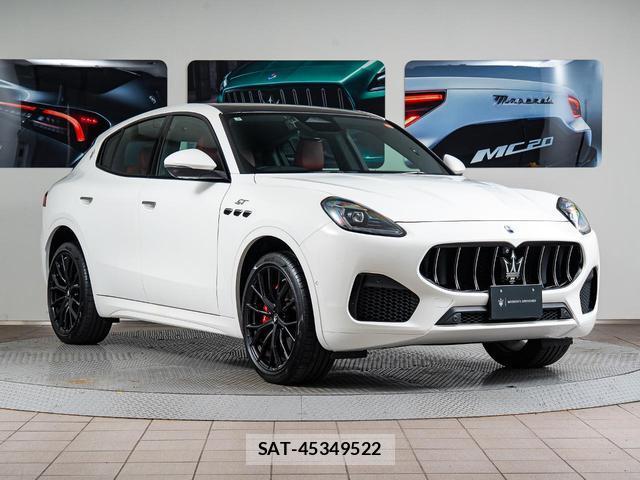 Maserati Grecale 2025-05 8221600-14