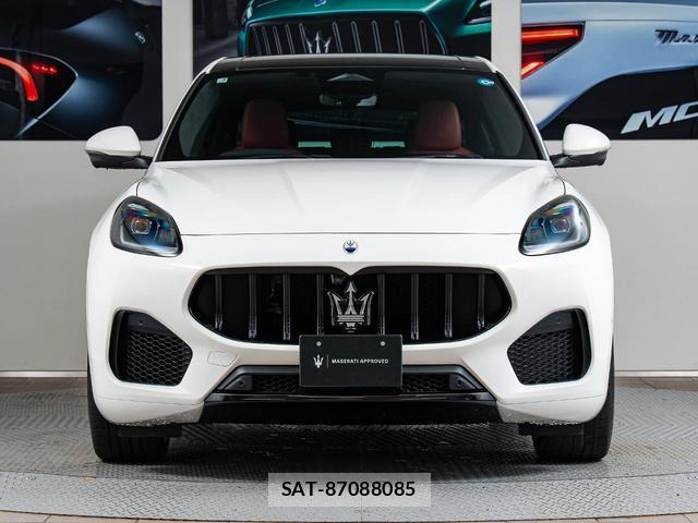 Maserati Grecale 2025-03 8221602-13