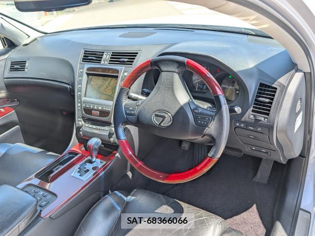 Lexus GS 2010-08 8224404-2