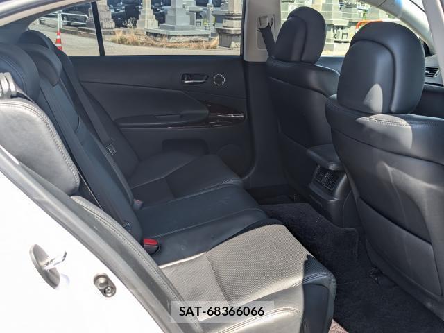 Lexus GS 2010-08 8224404-6