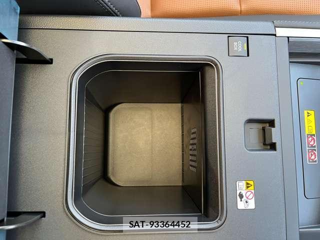 Lexus GX 2025-06 8220653-10