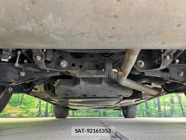 Toyota HARRIER HYBRID 2021-01 8216678-19