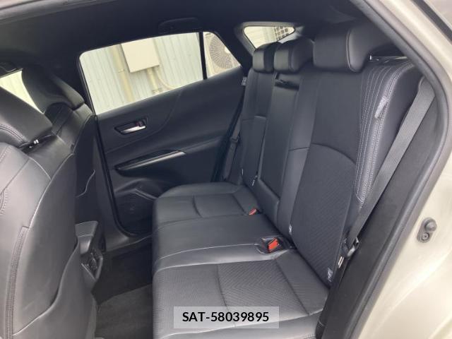 Toyota HARRIER HYBRID 2020-07 8216813-6
