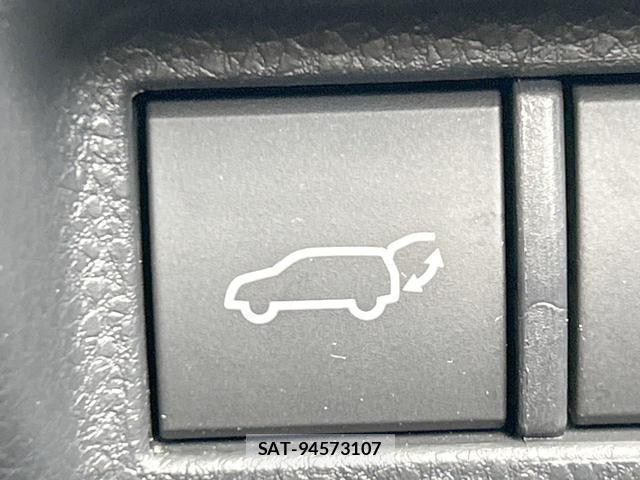 Toyota HARRIER HYBRID 2021-01 8219146-14