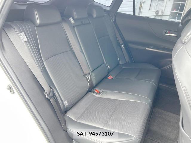 Toyota HARRIER HYBRID 2021-01 8219146-19