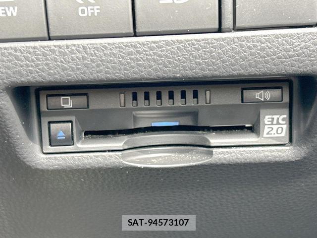 Toyota HARRIER HYBRID 2021-01 8219146-9