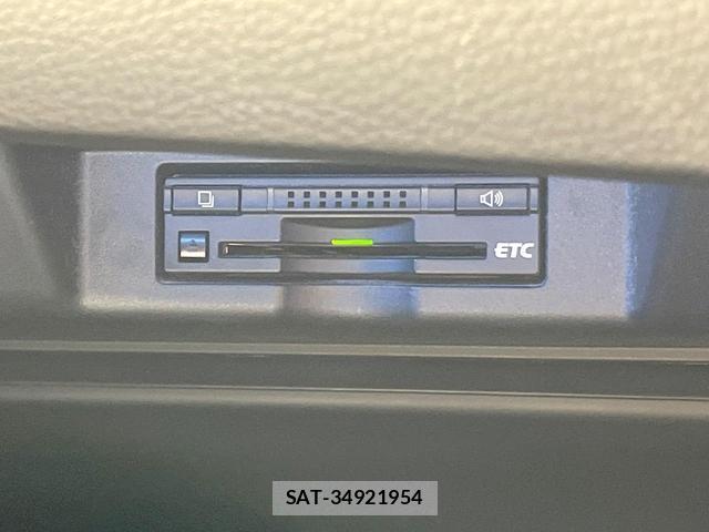 Toyota HARRIER HYBRID 2014-02 8219397-5