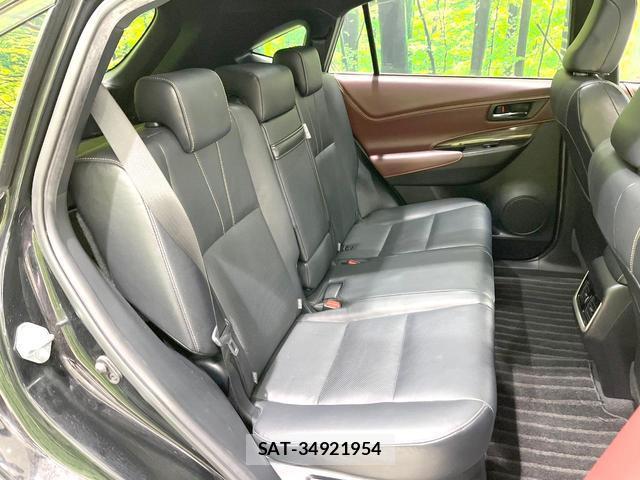 Toyota HARRIER HYBRID 2014-02 8219397-9