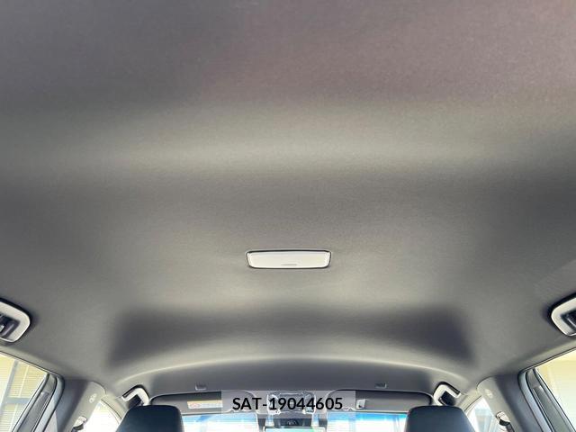Toyota HARRIER HYBRID 2023-02 8219455-12