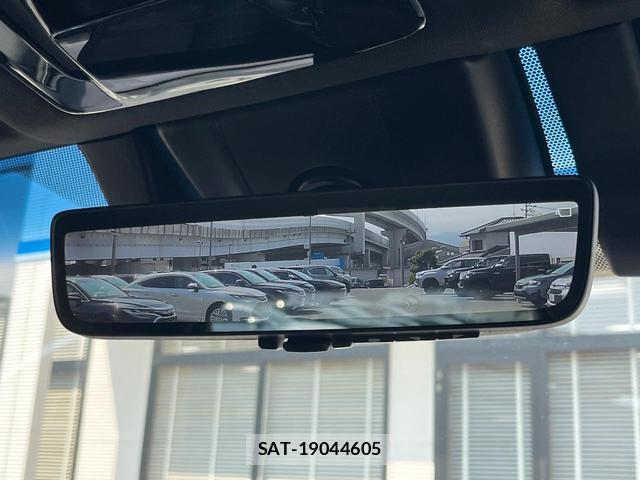 Toyota HARRIER HYBRID 2023-02 8219455-6