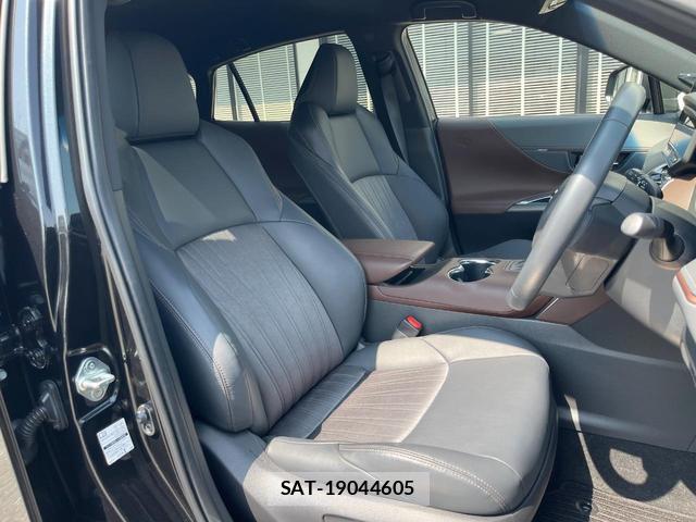 Toyota HARRIER HYBRID 2023-02 8219455-9