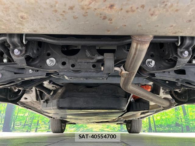 Toyota HARRIER HYBRID 2022-03 8219698-18