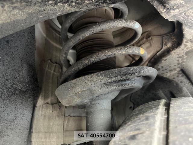 Toyota HARRIER HYBRID 2022-03 8219698-19