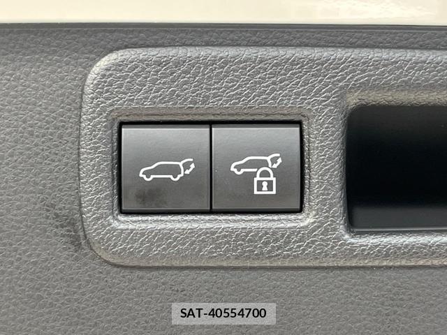 Toyota HARRIER HYBRID 2022-03 8219698-4