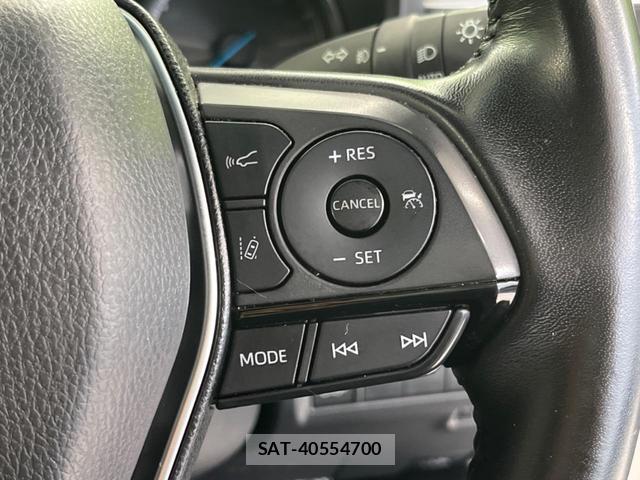 Toyota HARRIER HYBRID 2022-03 8219698-5